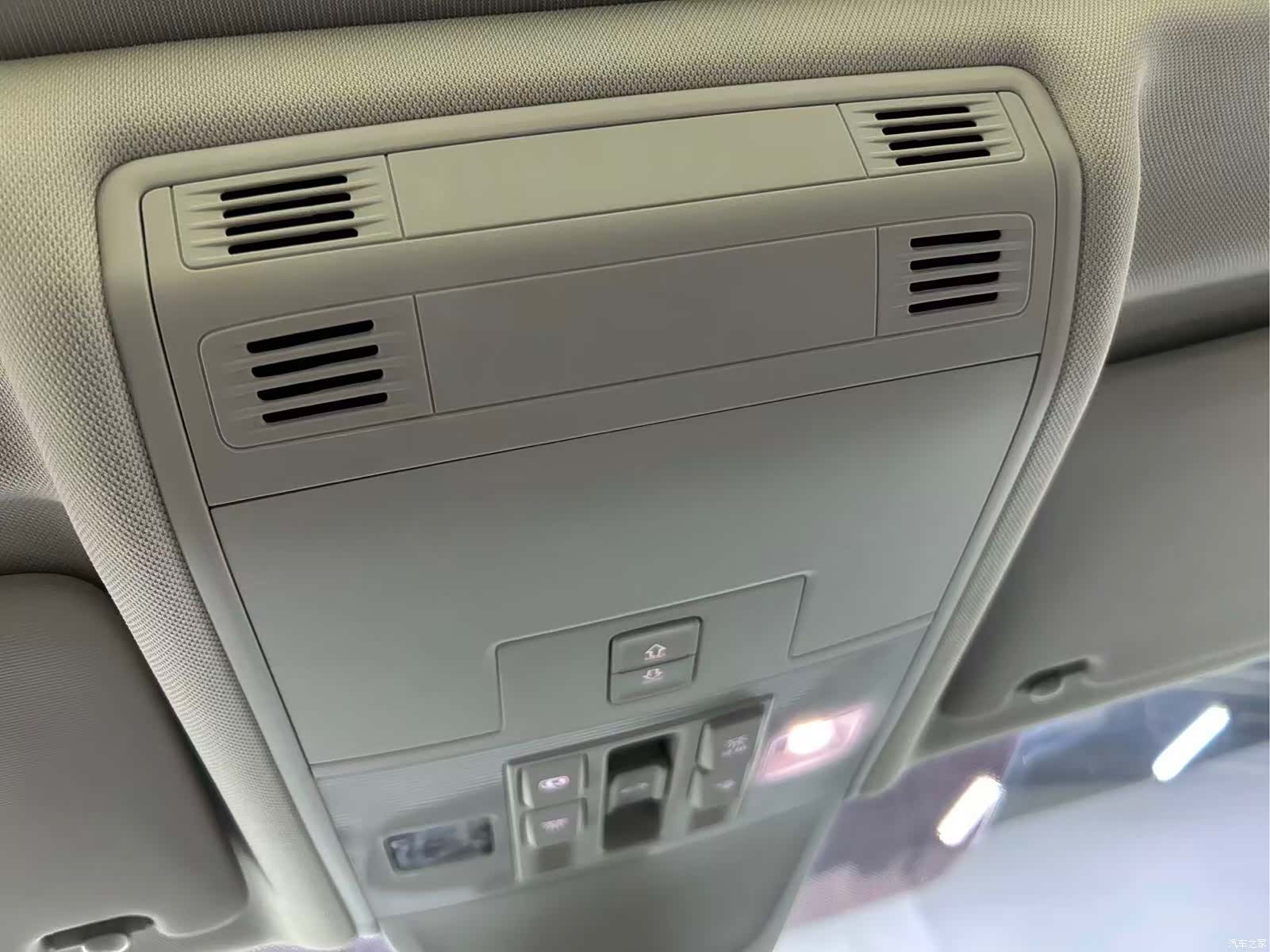 Volkswagen Tayron, 2023 15