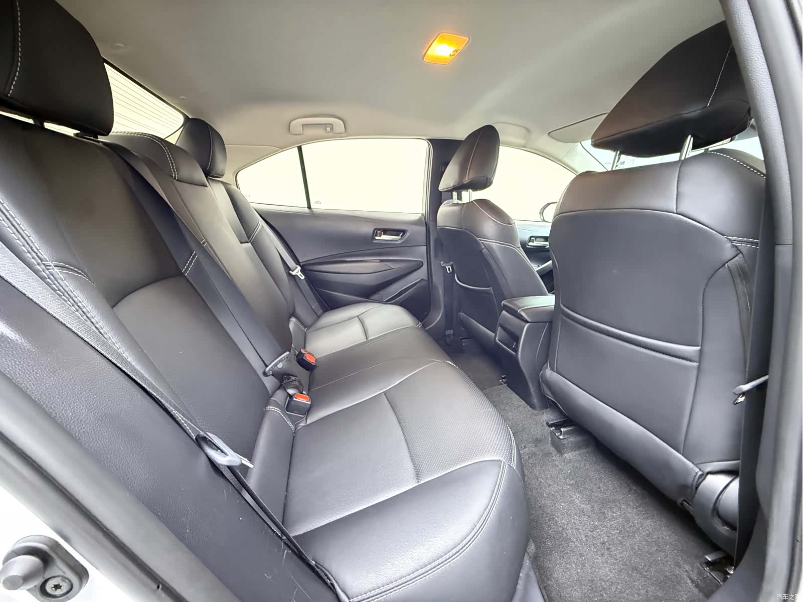 Toyota Corolla, 2022 11
