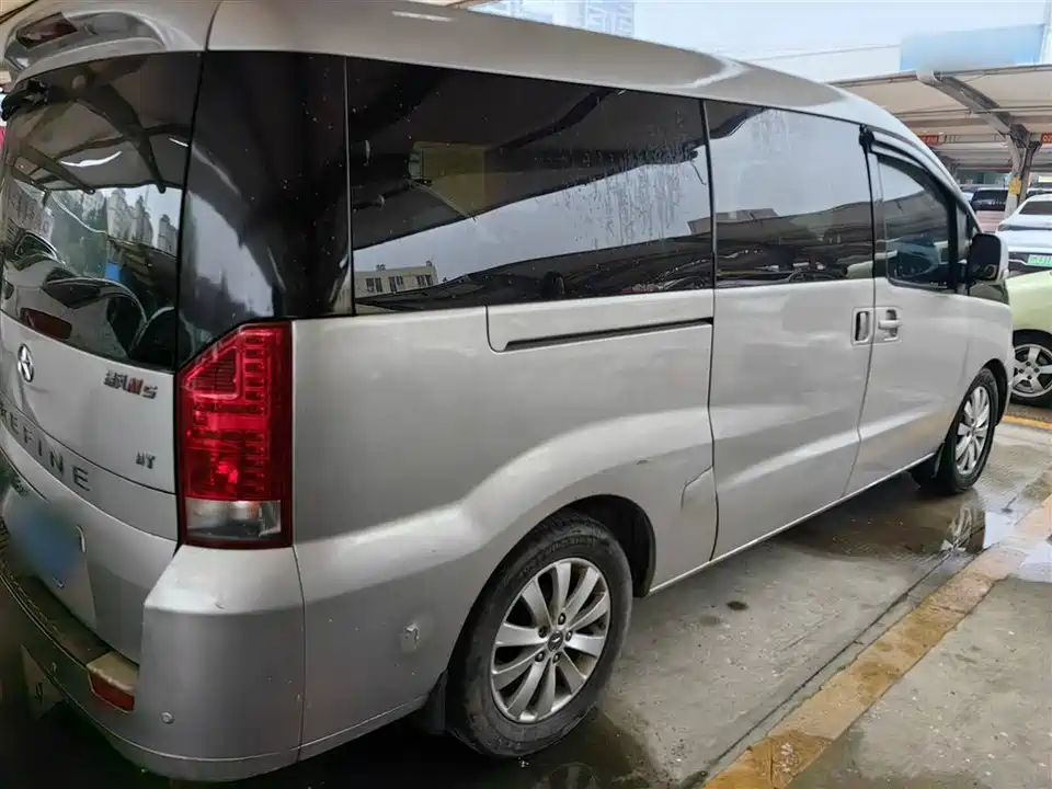 JAC Ruifeng M5