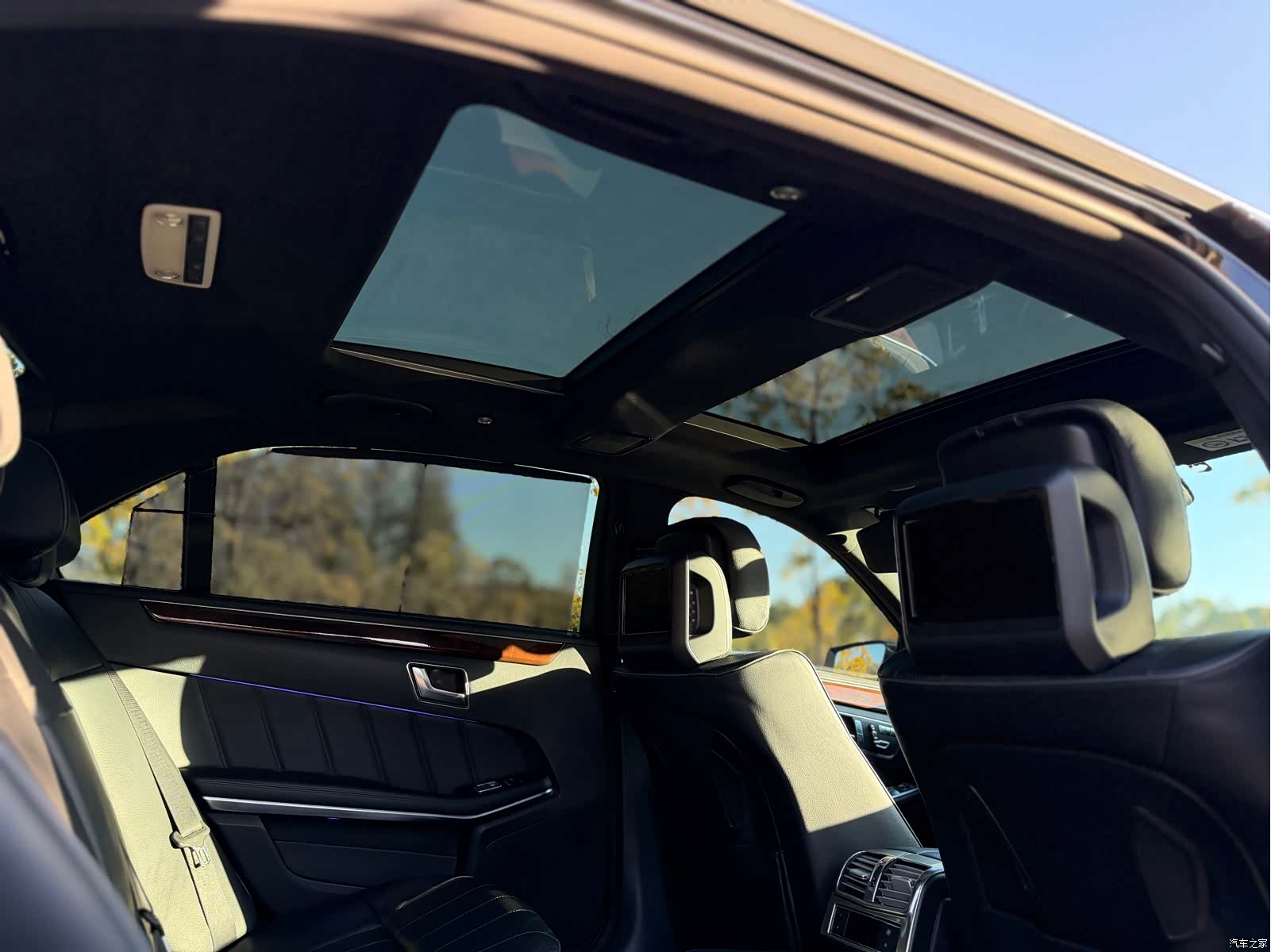 Mercedes-Benz E-Class, 2015 17