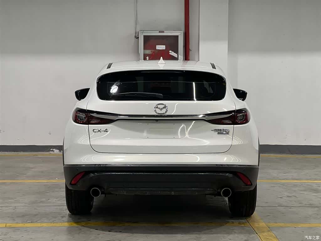 Mazda CX-4, 2022 6