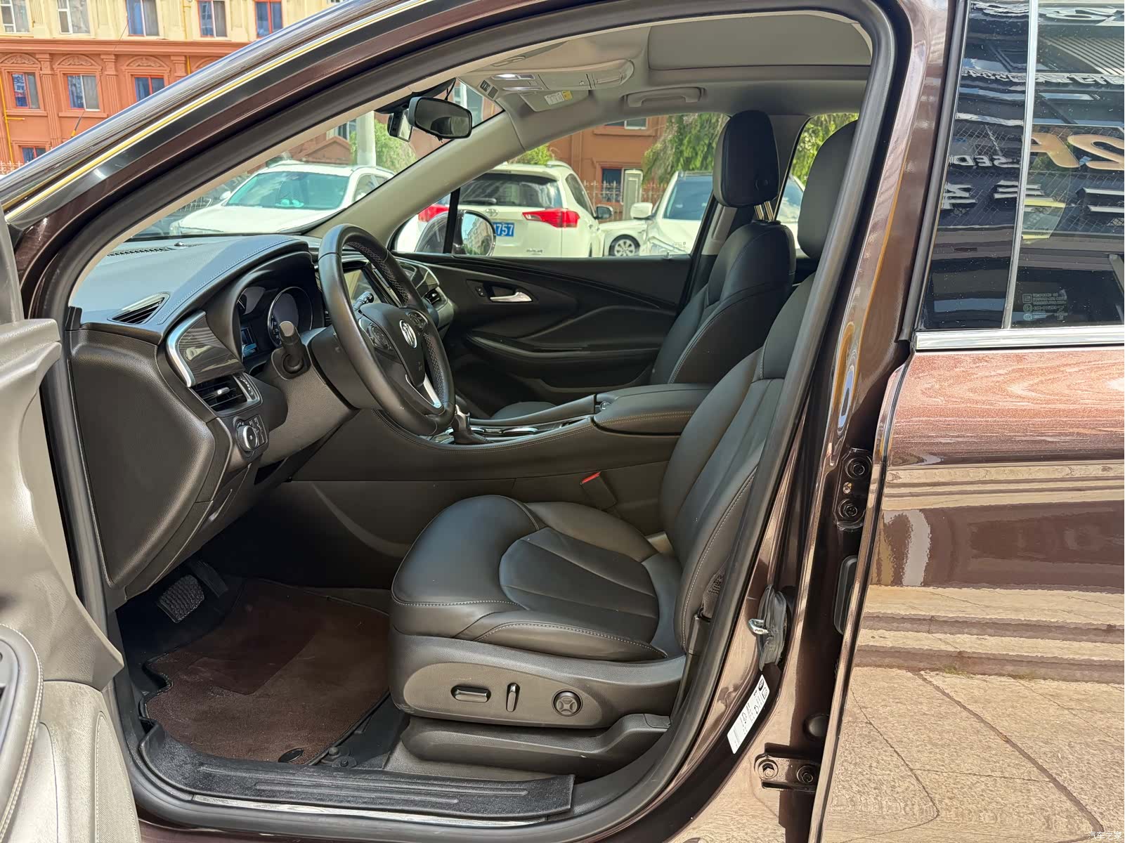 Buick Envision Plus, 2020 4