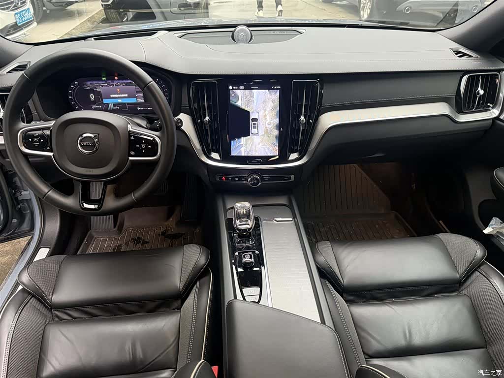 Volvo V60, 2022 все фото