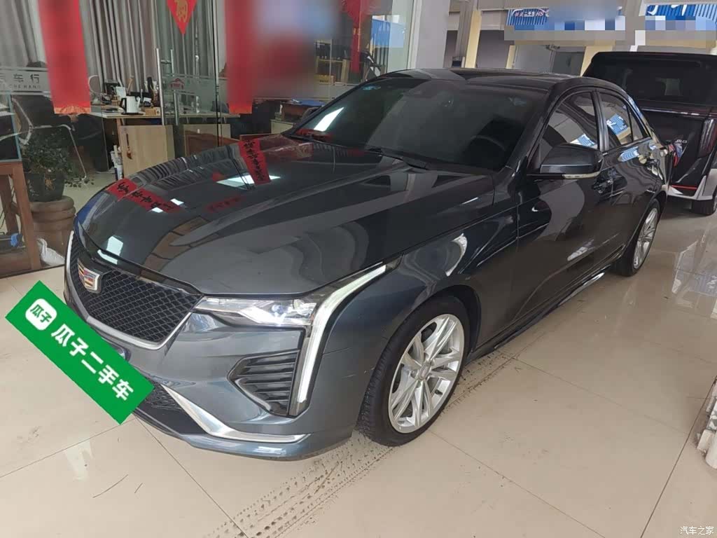Cadillac CT4, 2022 2