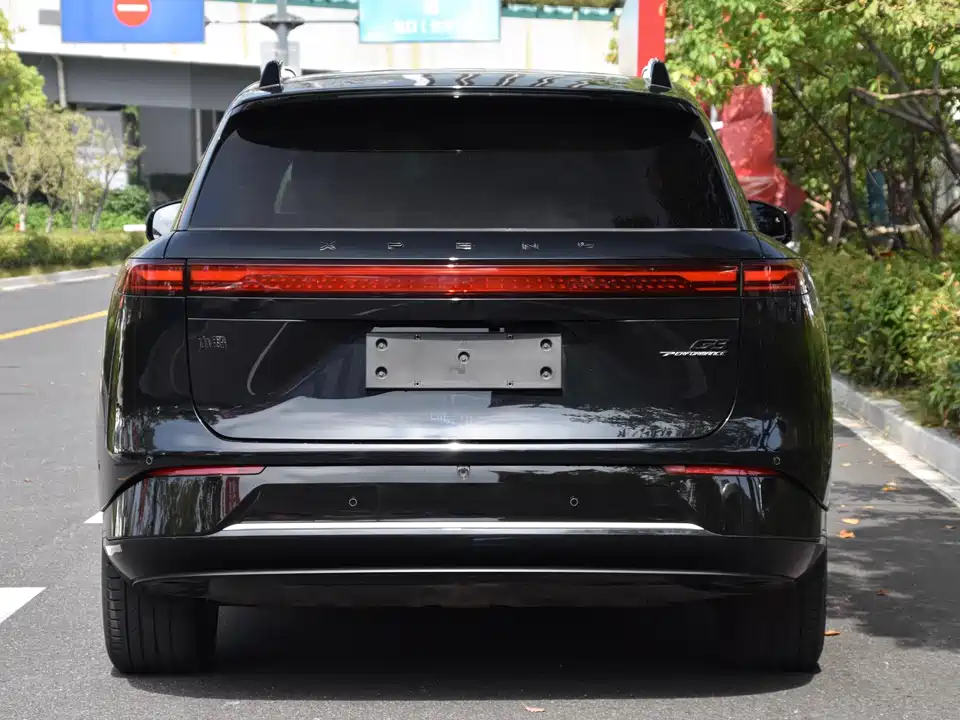 XPENG G9