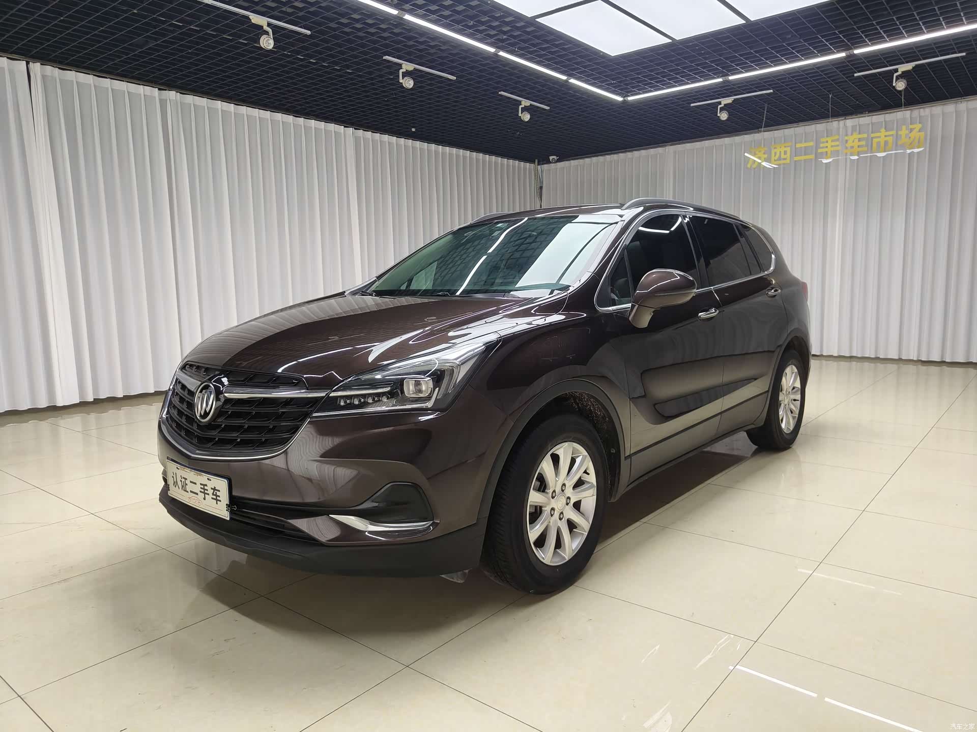 Buick Envision Plus, 2021 1