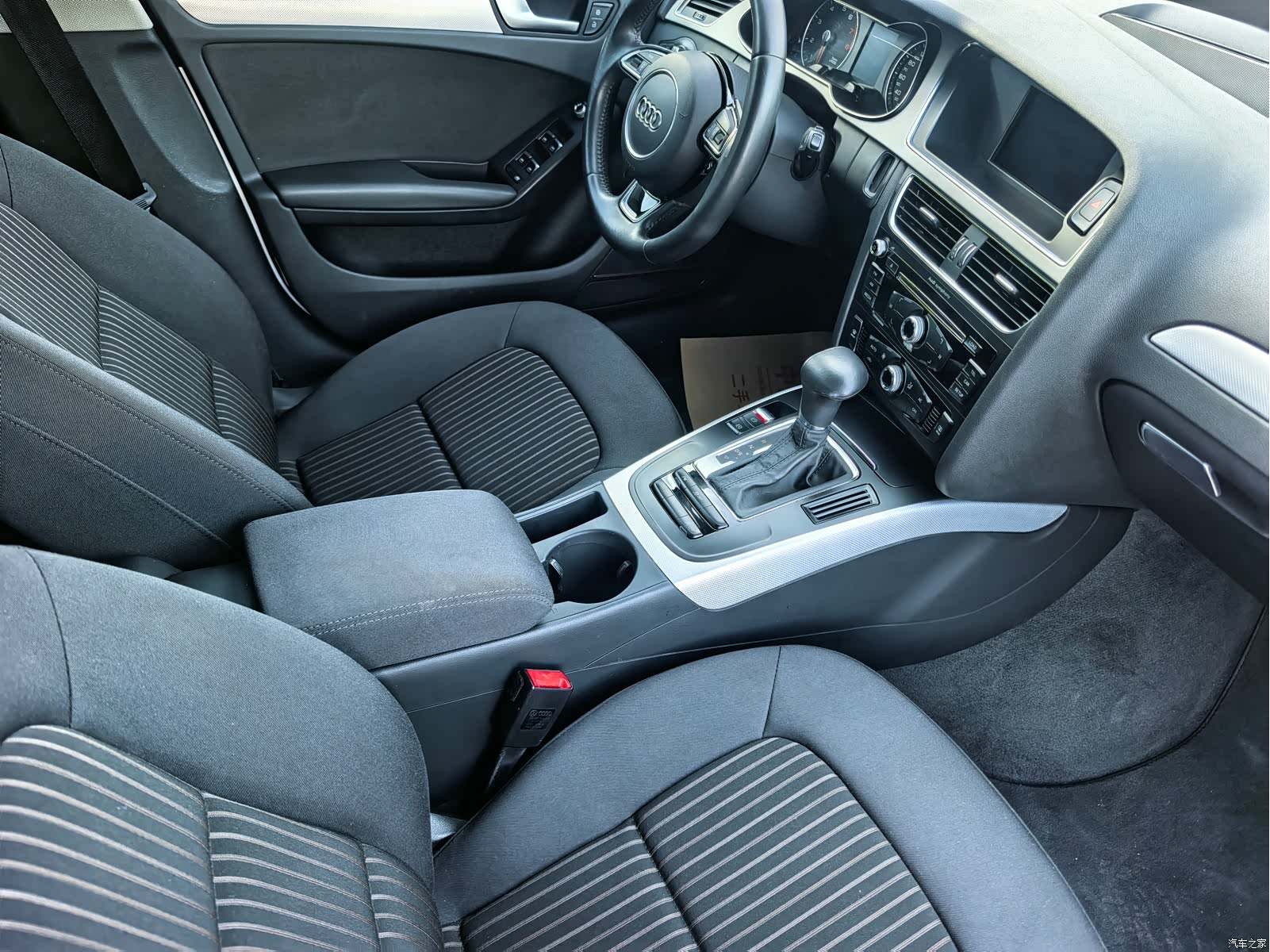 Audi A4L, 2014 все фото