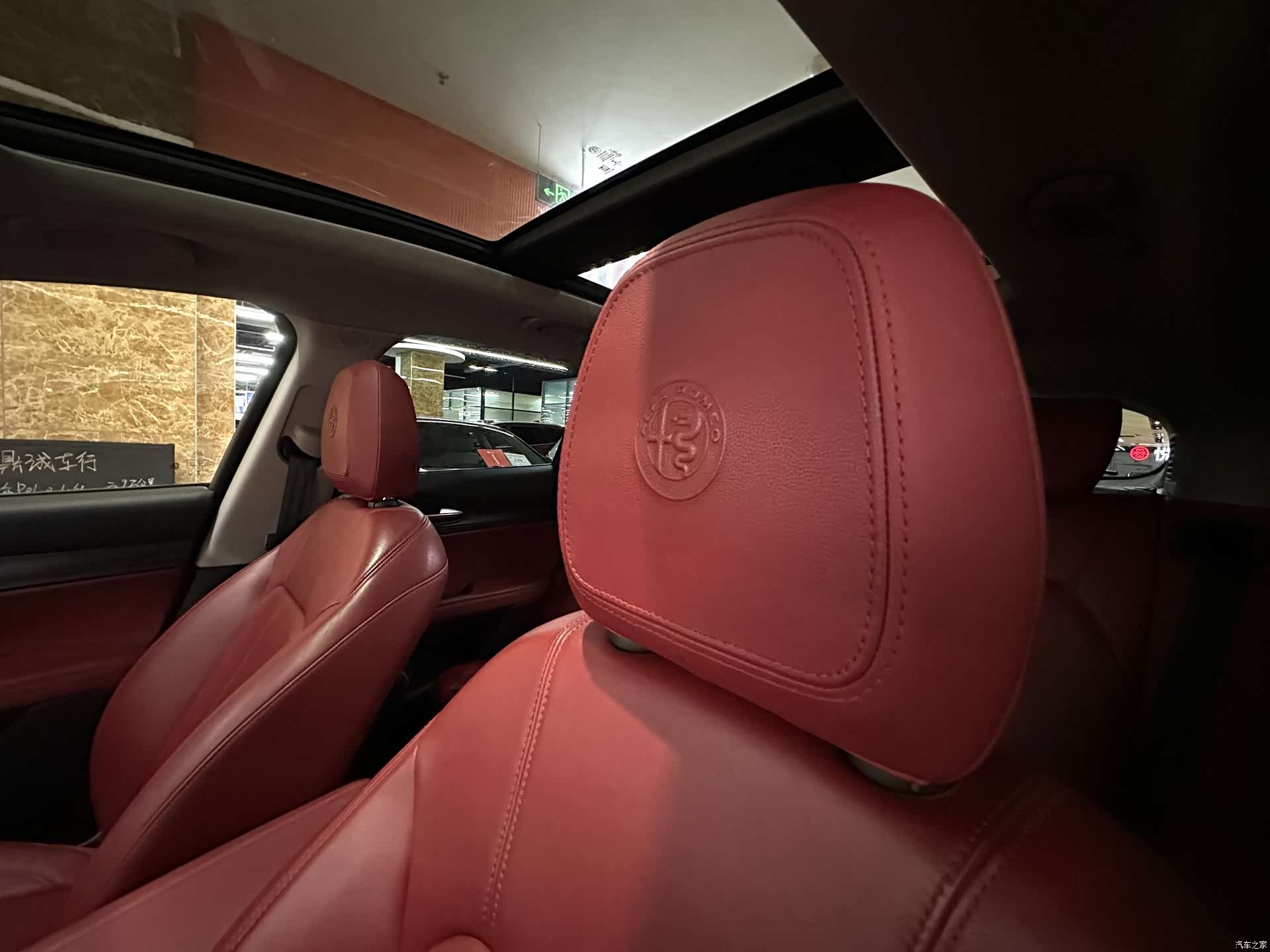 Alfa Romeo Stelvio, 2018 18
