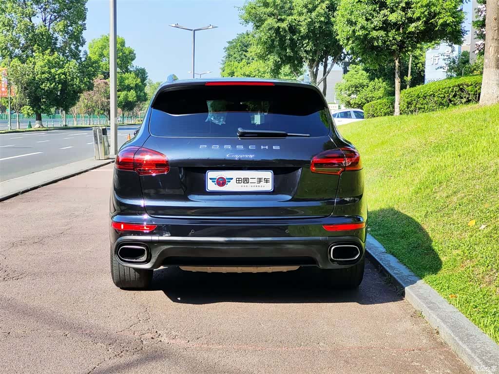Porsche Cayenne, 2017 все фото