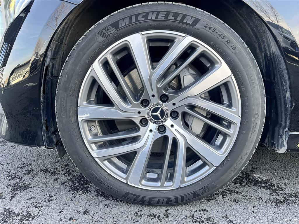 Mercedes-Benz E-Class, 2024 6