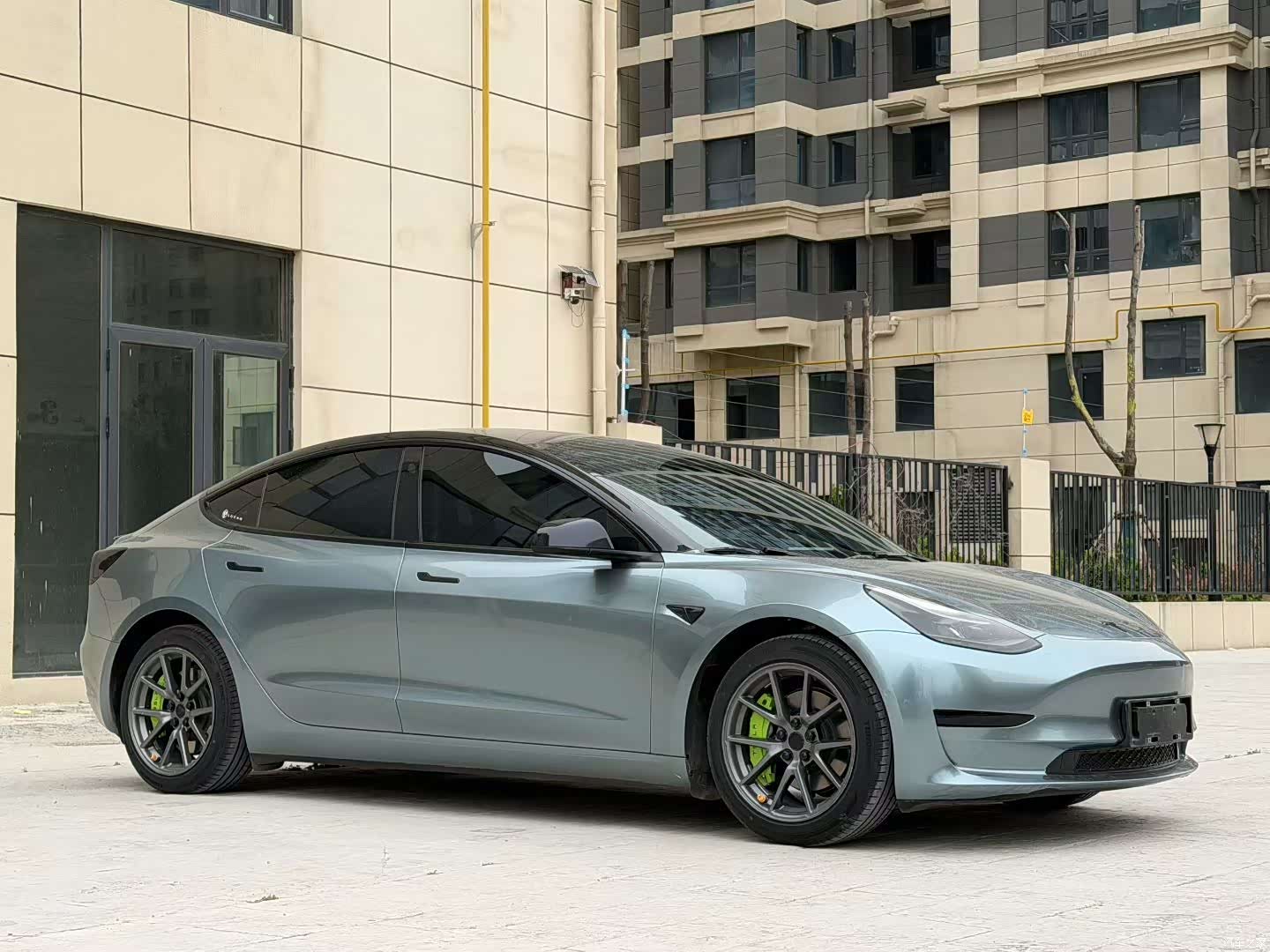 Tesla Model 3, 2022 3