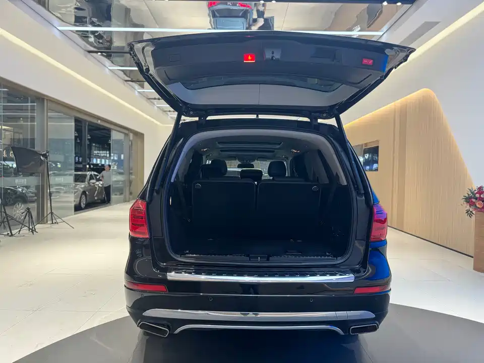 Mercedes-Benz GL grade