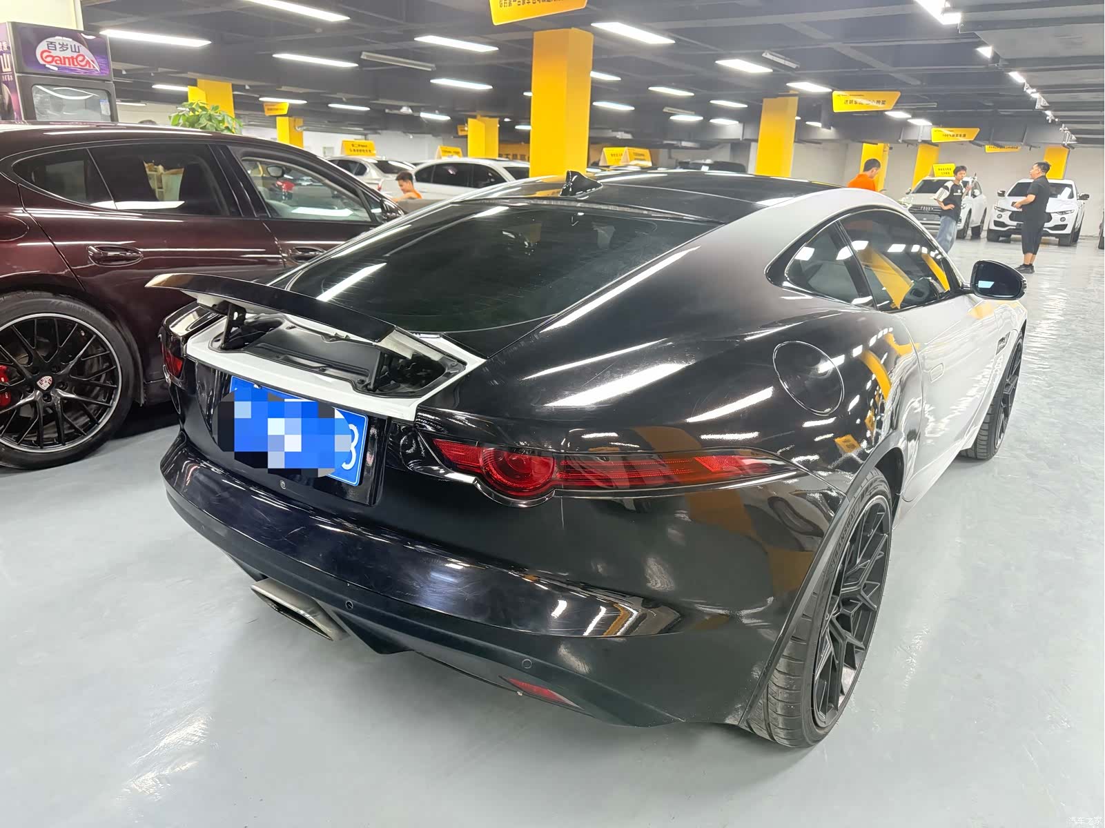 Jaguar F-TYPE, 2018 7