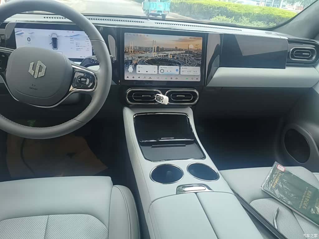 Leapmotor C01, 2023 13