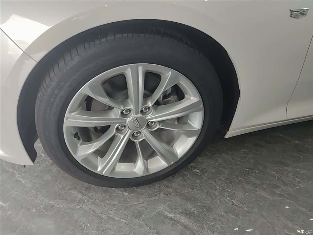Cadillac CT5, 2024 23