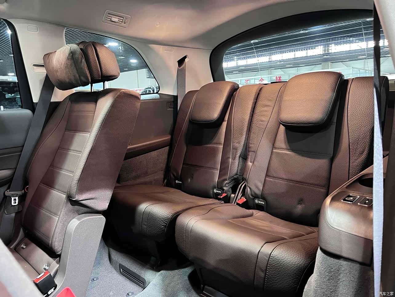 Mercedes-Benz GLS, 2023 15