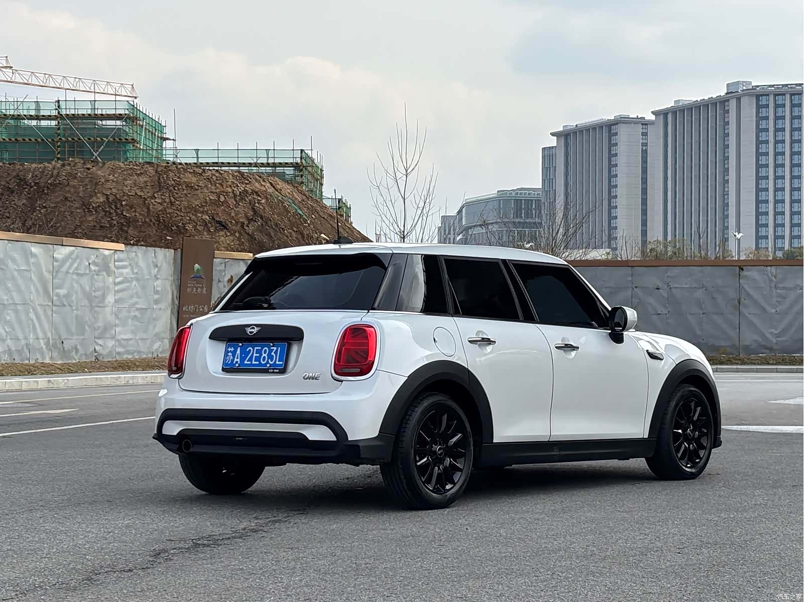 Mini ONE, 2024 7