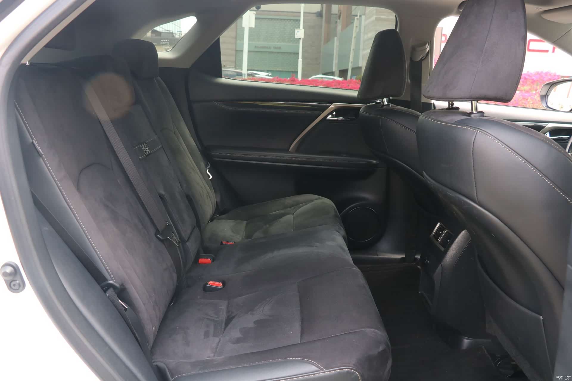 Lexus RX, 2016 17