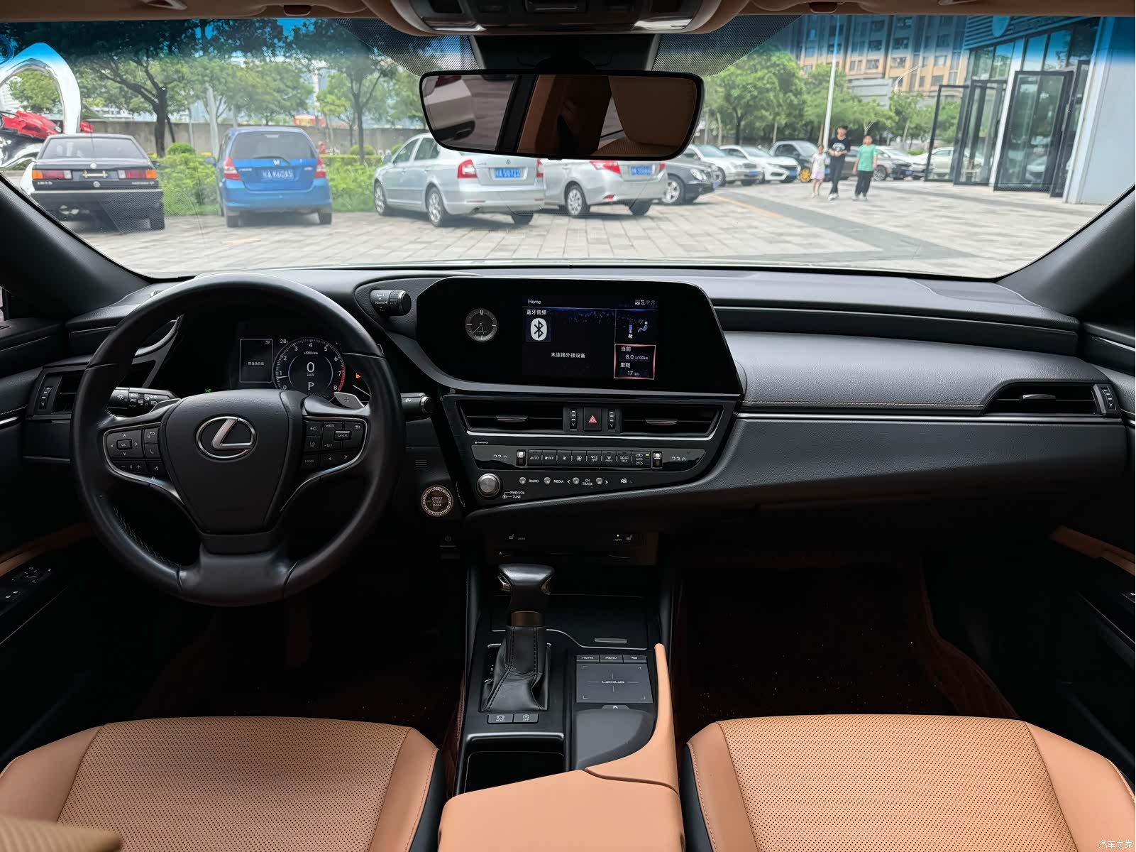 Lexus ES, 2022 12