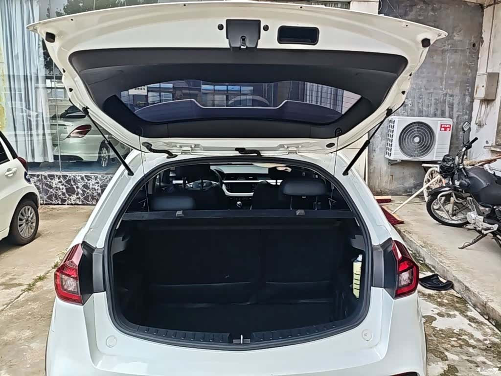 Geely X3, 2020 19