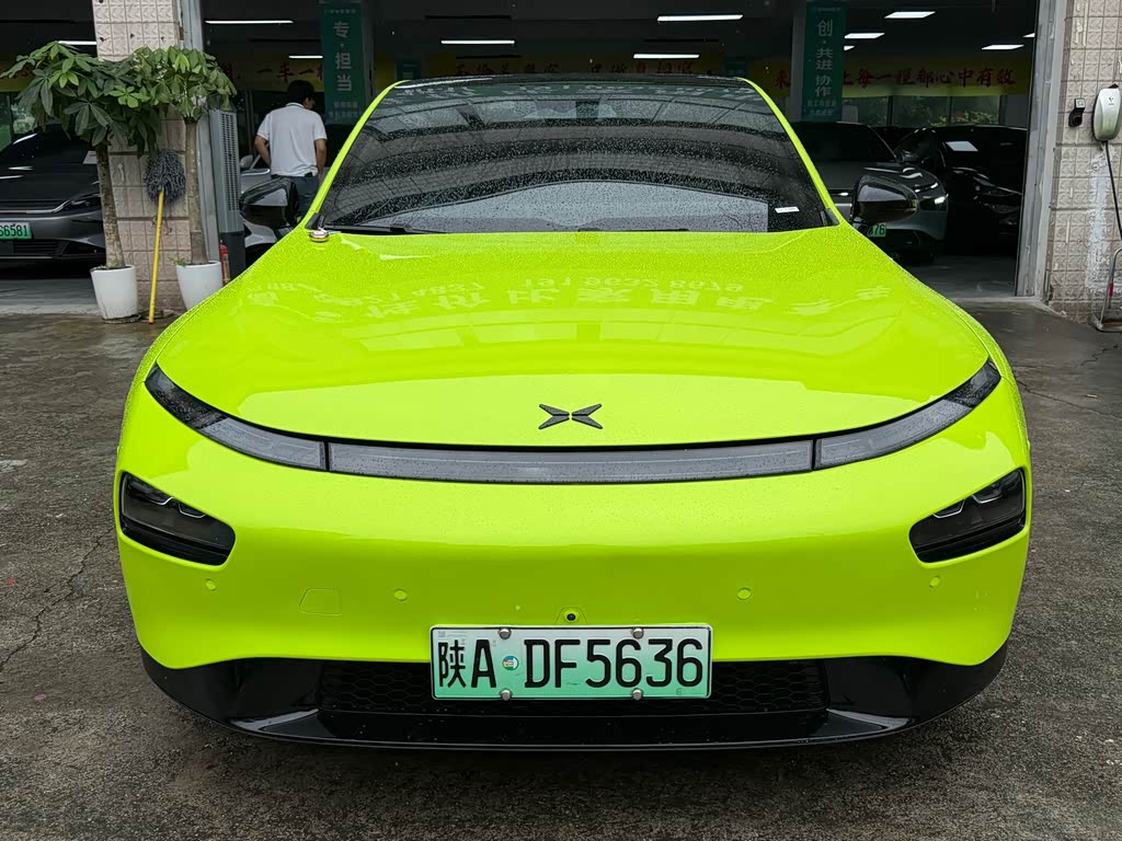 XPENG P7