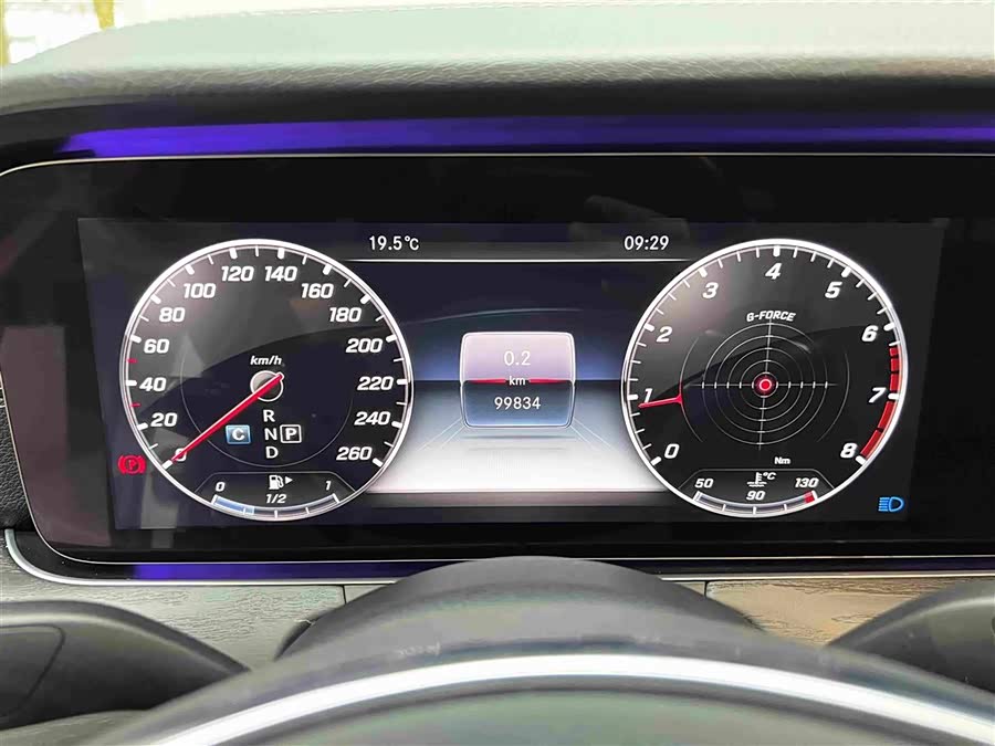 Mercedes-Benz E-Class 2018, фото 9