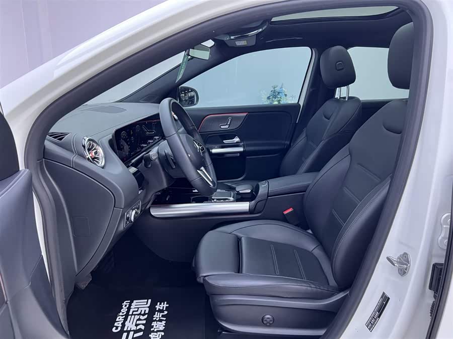 Mercedes-Benz GLA 2020, фото 16