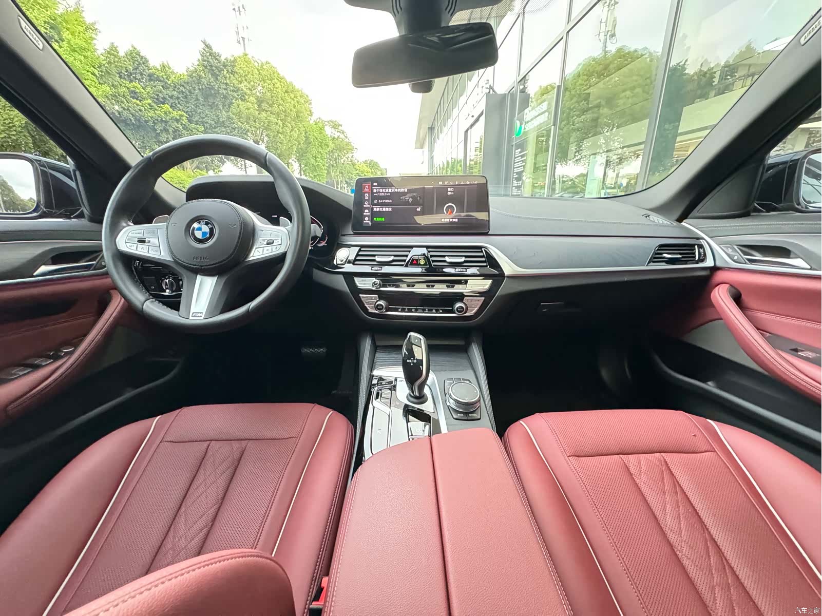 BMW 5 Series, 2023 12