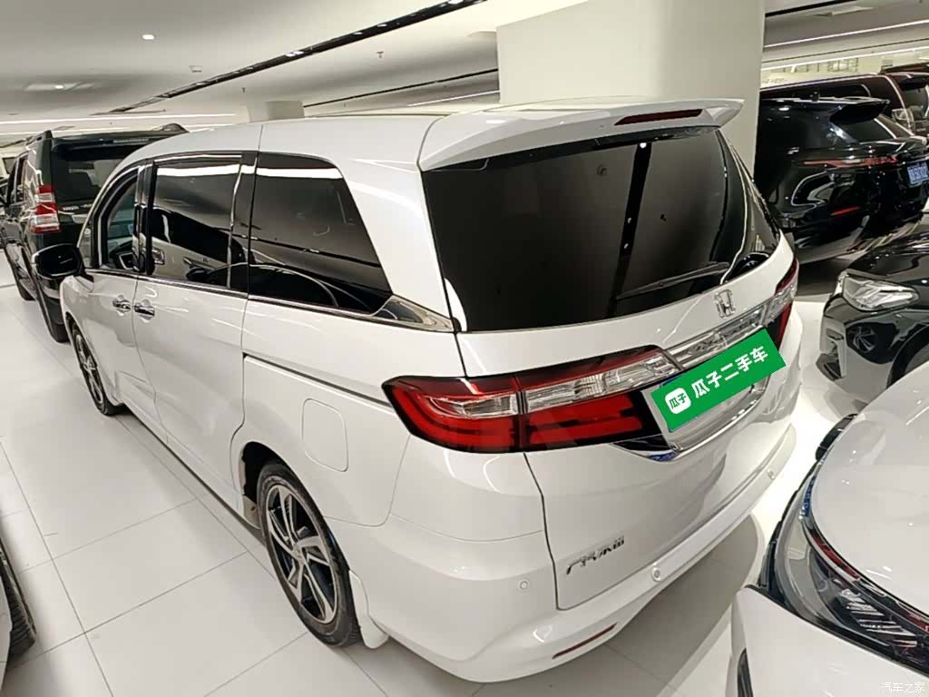 Honda Odyssey, 2016 все фото