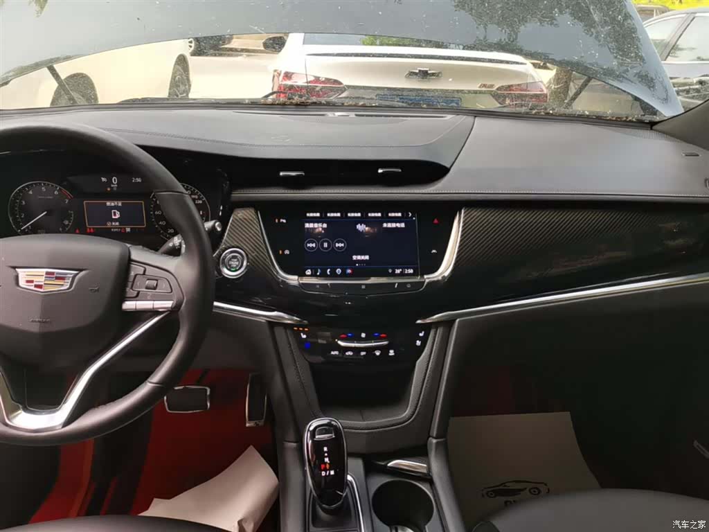 Cadillac XT6, 2021 13