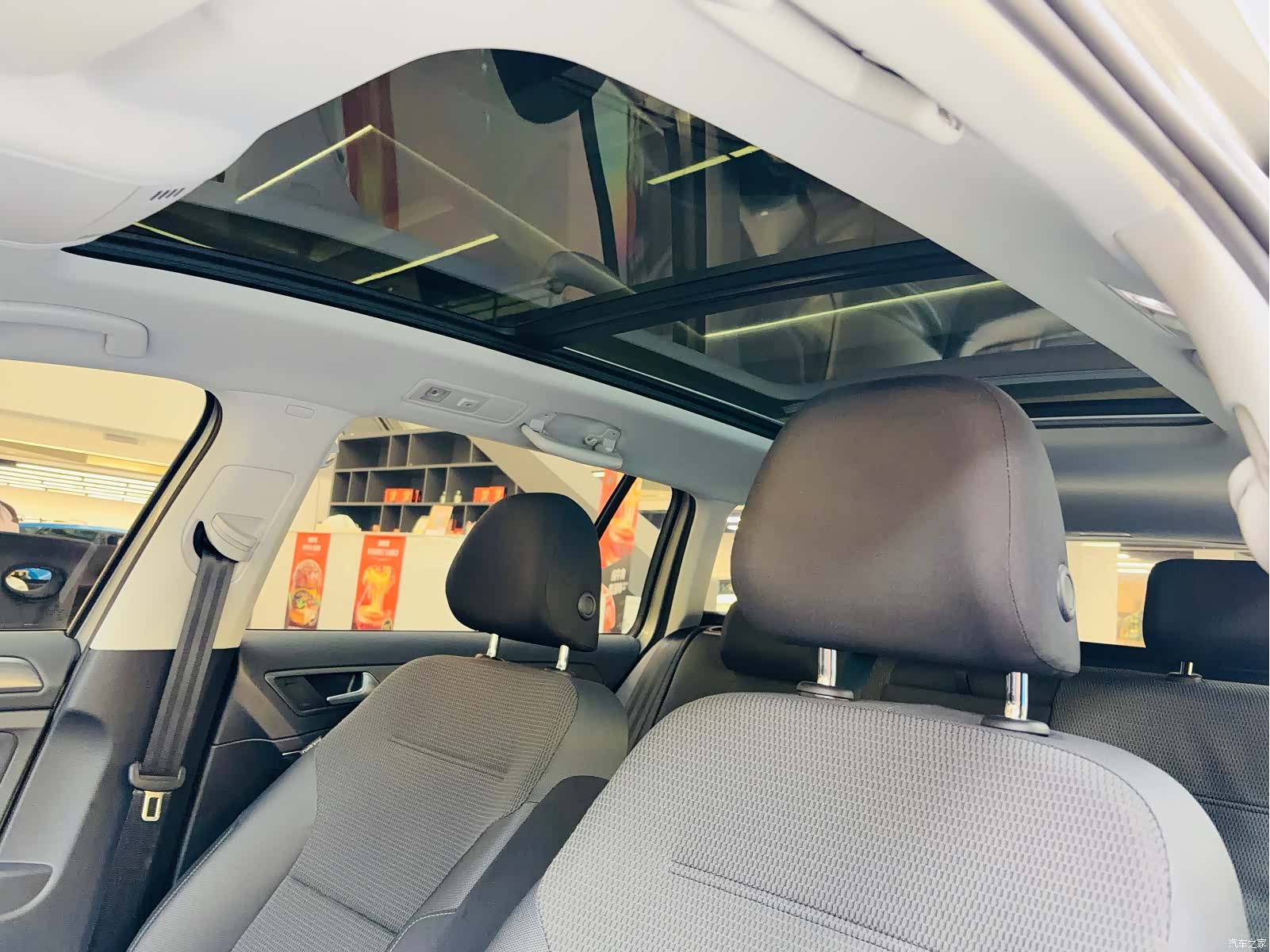 Volkswagen Golf, 2019 13