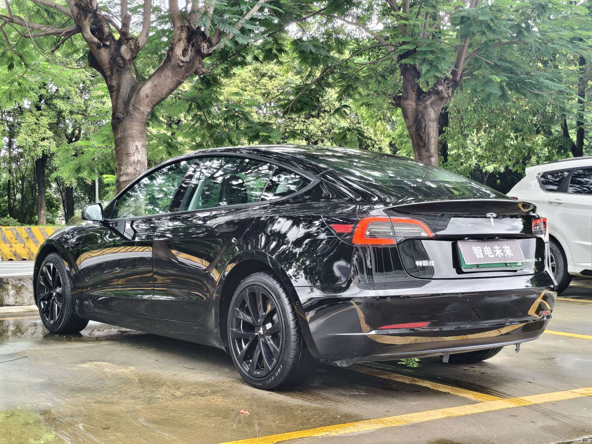Tesla Model 3, 2022 3