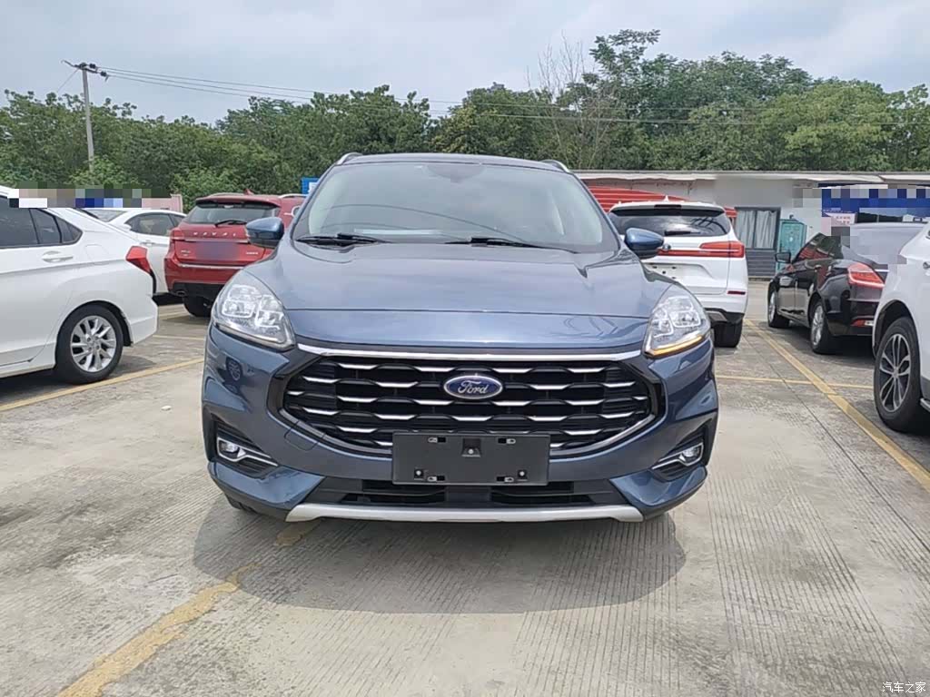 Ford Escape, 2021 3