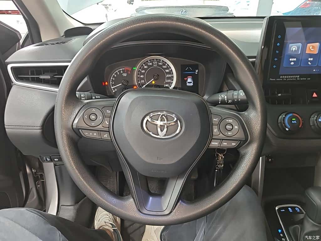 Toyota Corolla, 2023 11