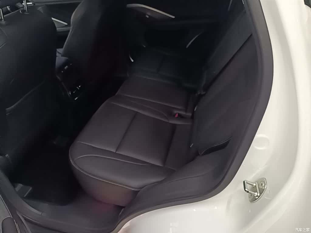 WEY VV6, 2019 17