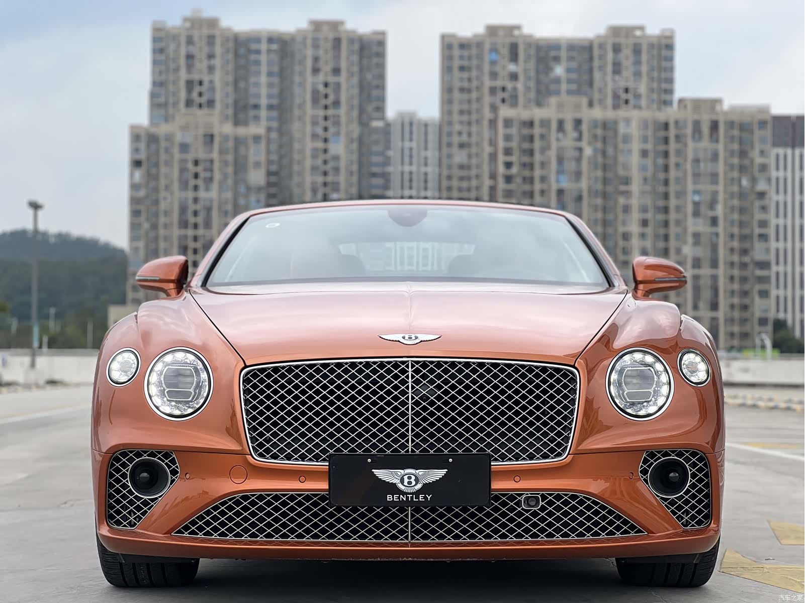 Bentley Continental GT, 2022 3