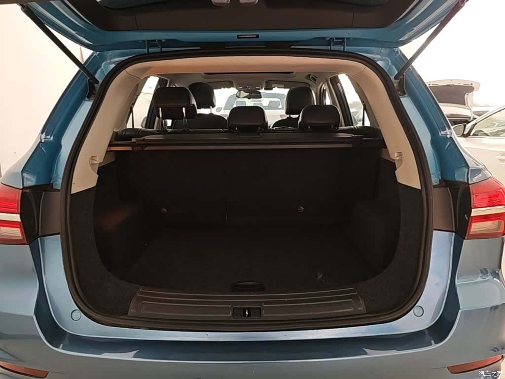 Roewe RX5, 2019 19