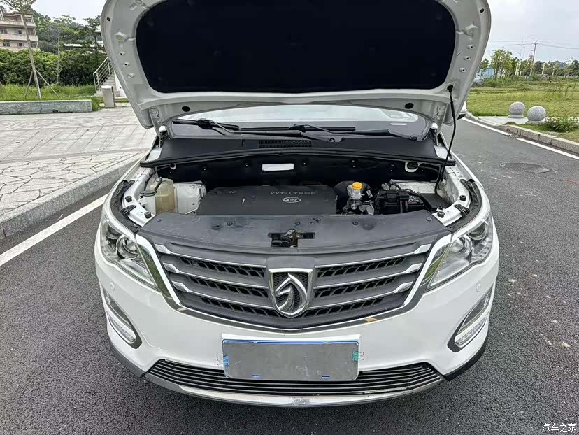 Wuling 560, 2017 15