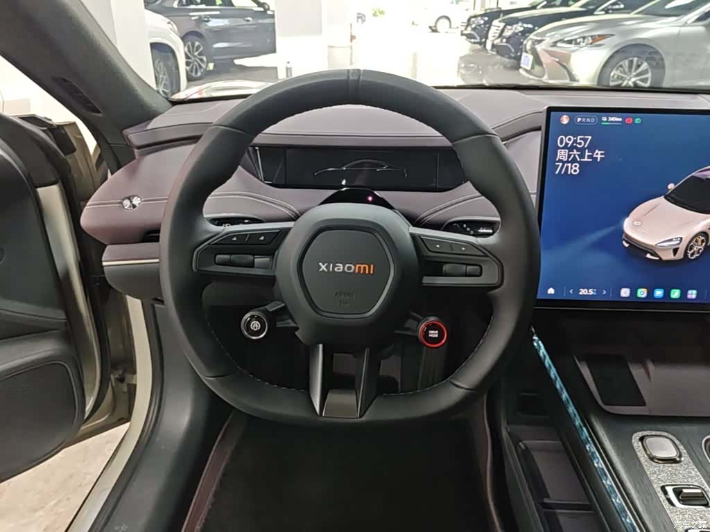 Xiaomi SU7, 2025 11
