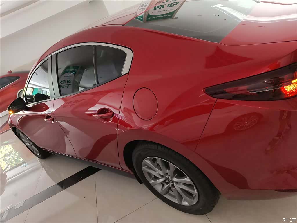 Mazda Mazda3, 2022 все фото
