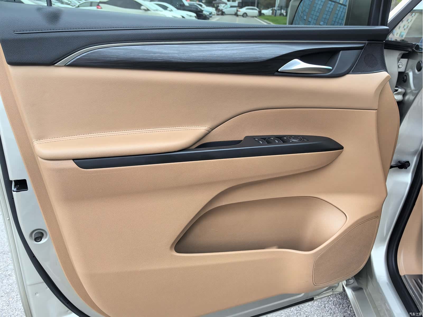 Buick GL8, 2020 все фото