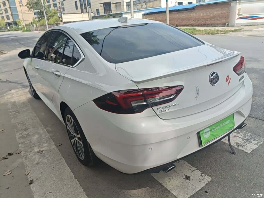 Buick Regal, 2018 все фото