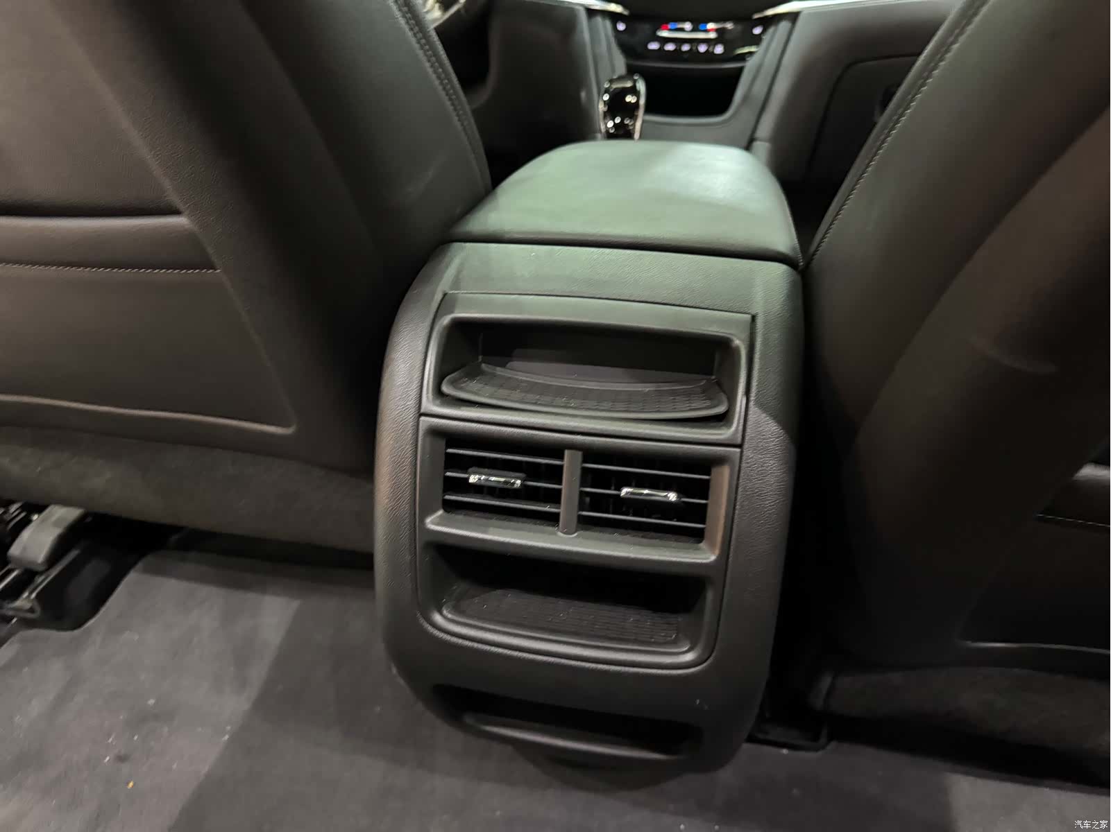 Cadillac XT5, 2022 17