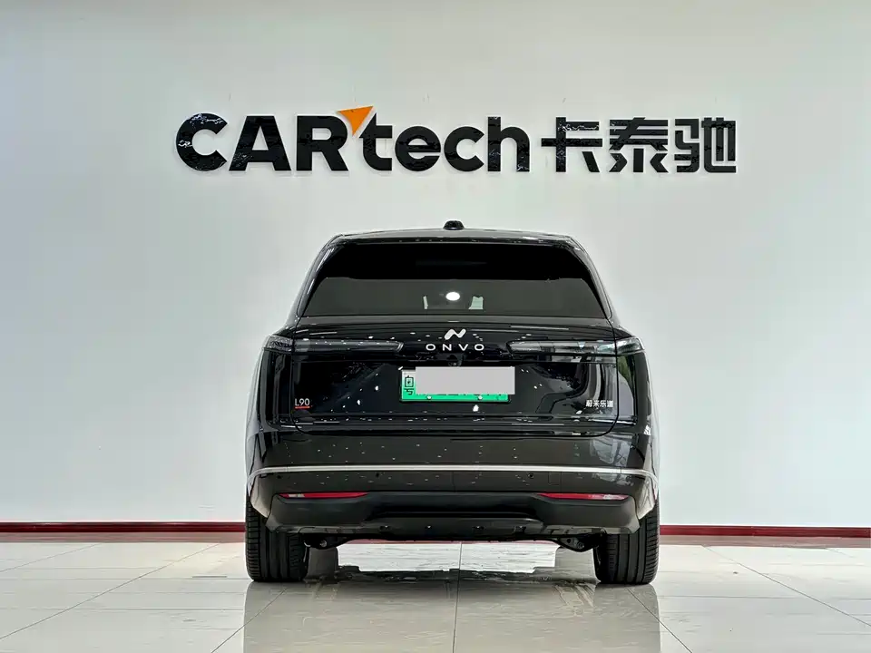 NIO L90