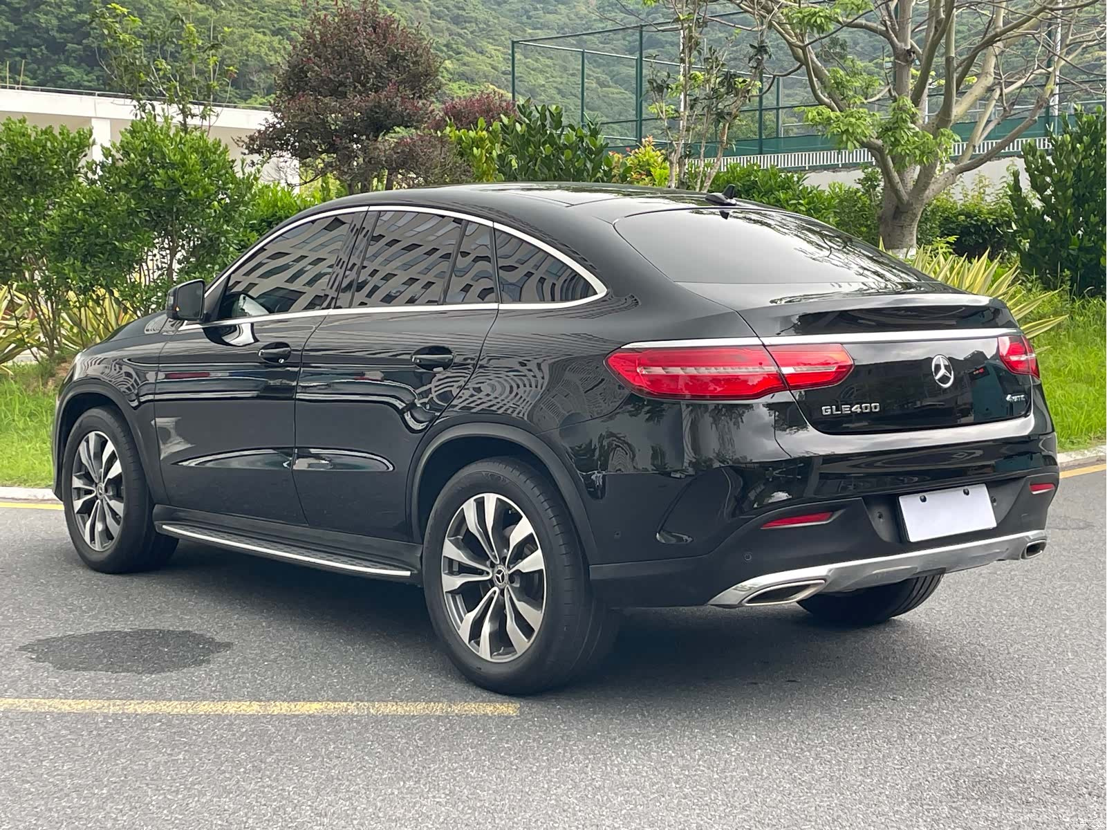 Mercedes-Benz GLE, 2017 4