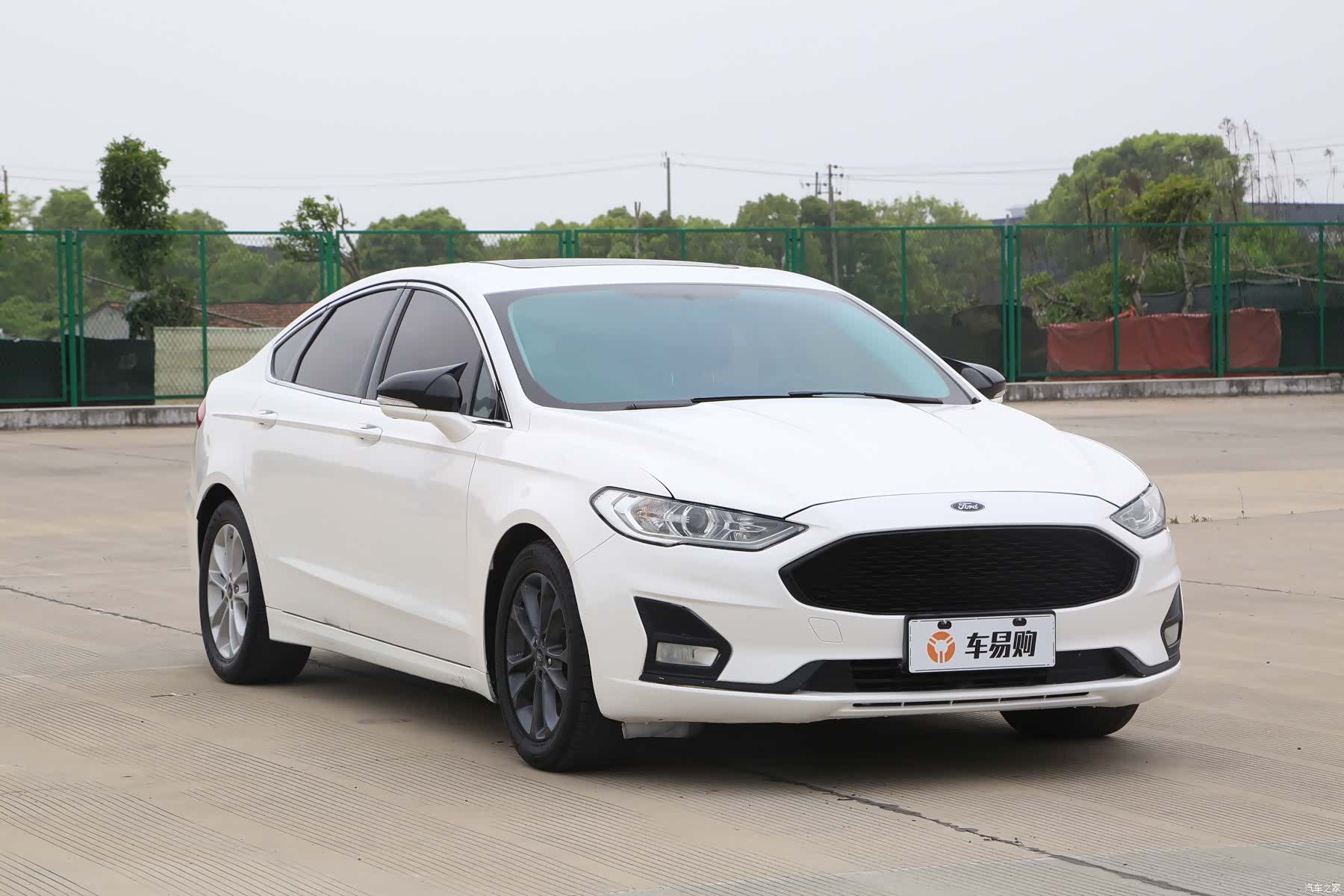 Ford Mondeo, 2018 3