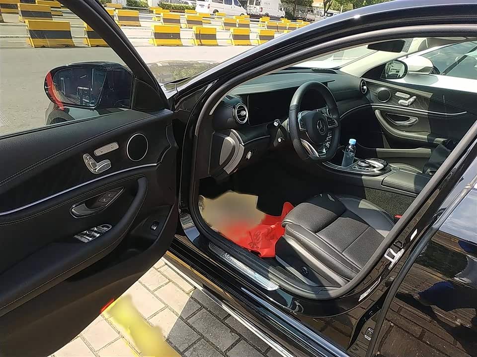 Mercedes-Benz E-class Mercedes-Benz E-class