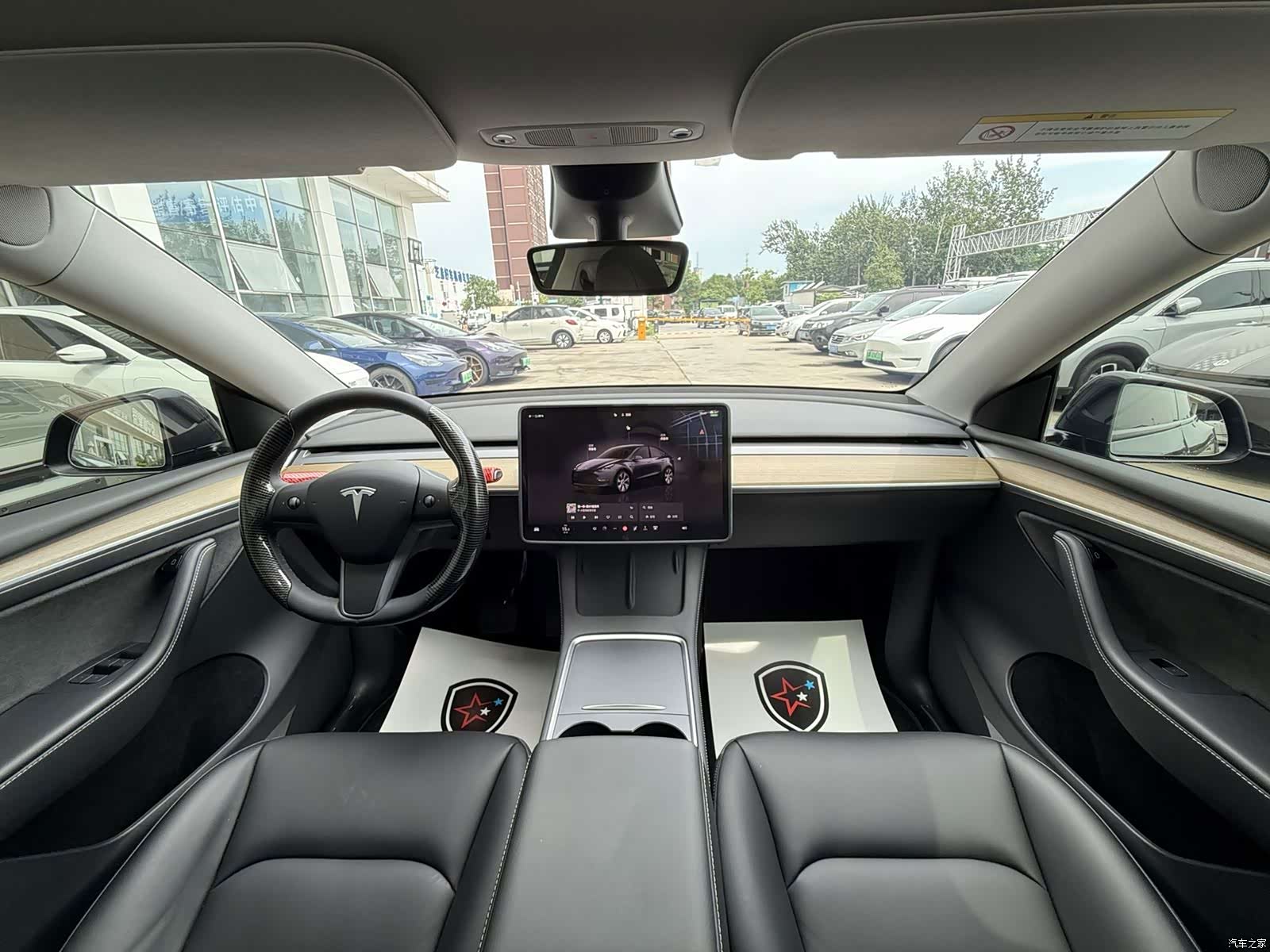Tesla Model Y, 2022 12