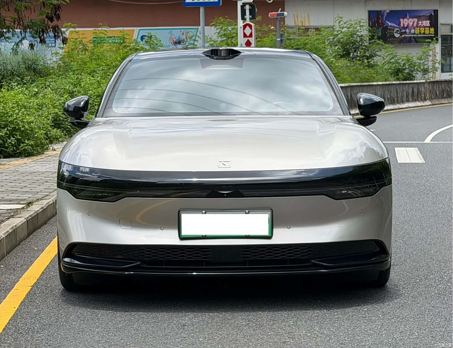 Zeekr 007, 2024 7