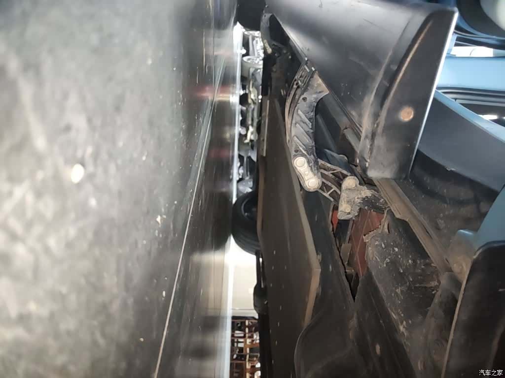 Li Auto L8, 2024 22